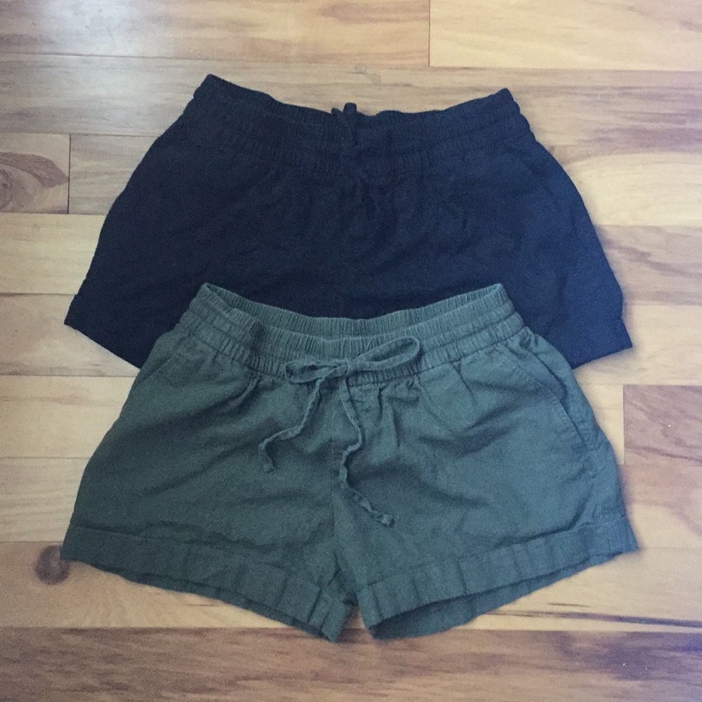 Old navy linen shorts black and olive xs